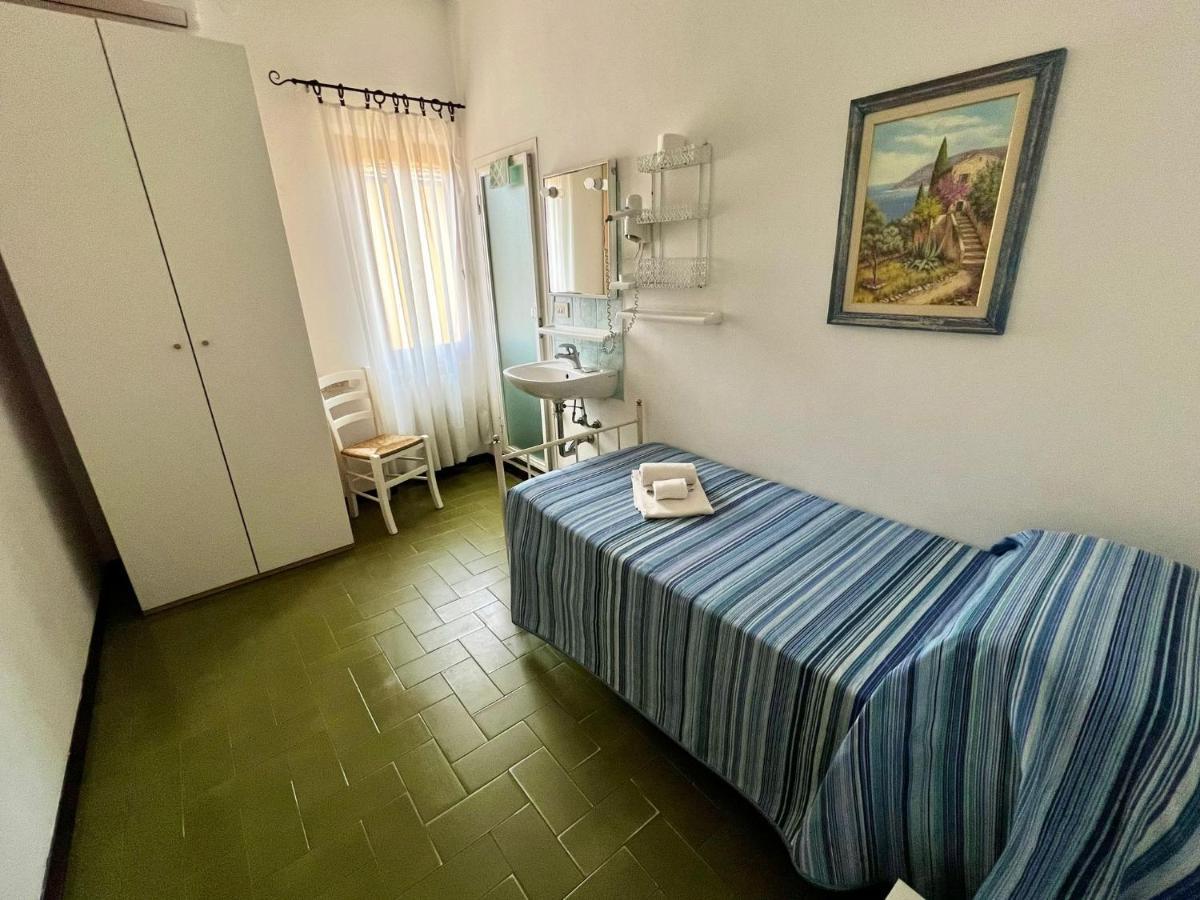 Bed&Breakfast Villa Lorena Forte dei Marmi Luaran gambar